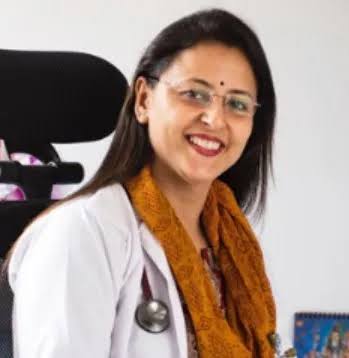 Dr Leena Vardhan